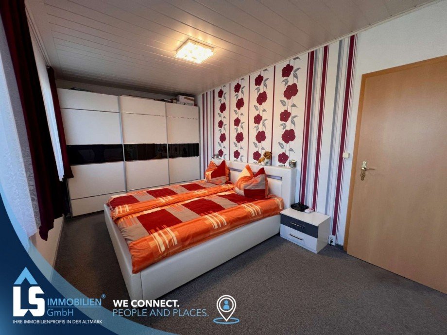Schlafzimmer Doppelhaush�lfte Stendal