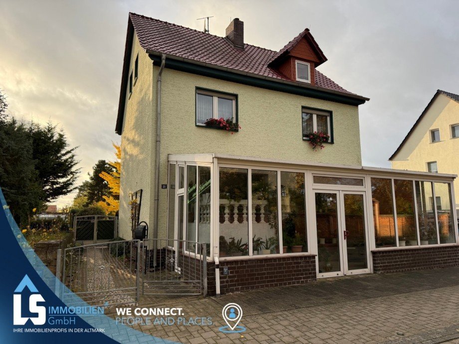 Vorderansicht.jpg Einfamilienhaus Stendal