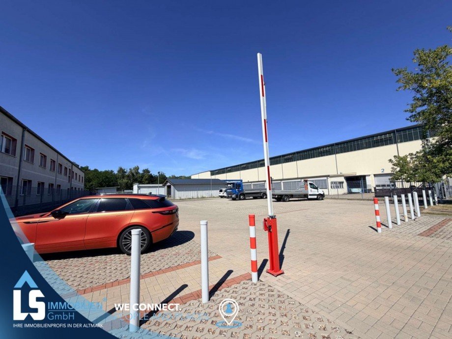 Gesicherter Parkplatz B�rofl�che Stendal