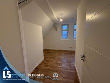Schlafzimmer 2 DG 5 Zimmer und 3 B�der - Gro�z�gige, lichtstarke Maisonettwohnung mit Balkon und Stellplatz in Stendal