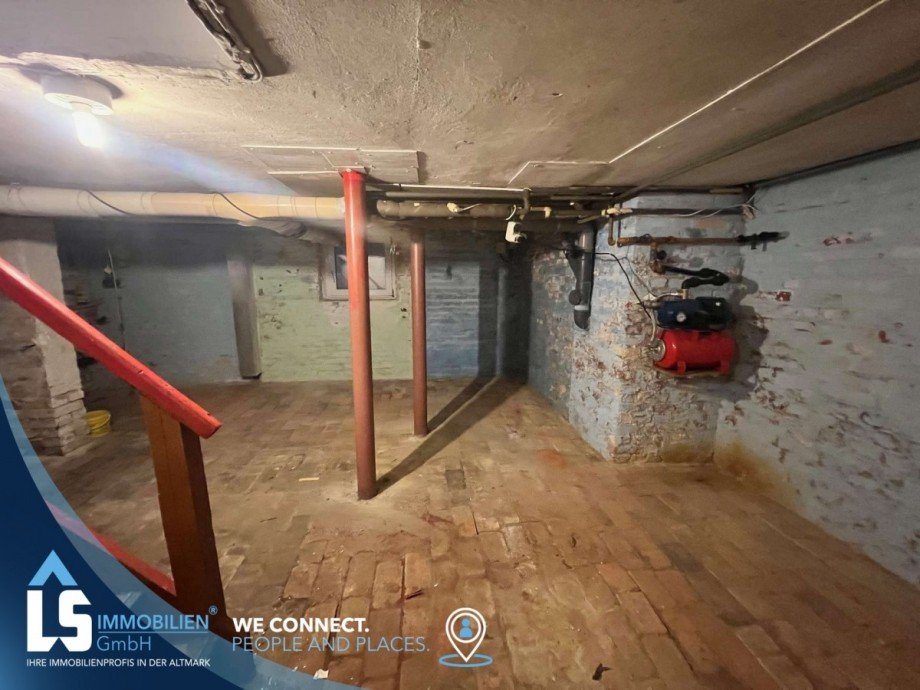 Keller Doppelhaush�lfte Perleberg