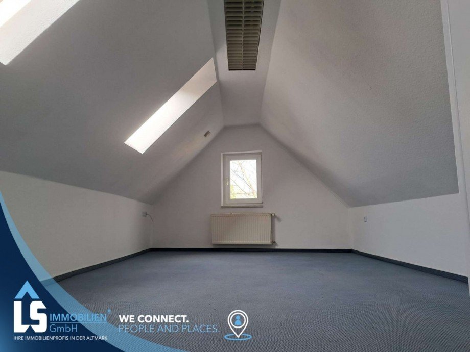 Wohn- und Schlafbereich Dachgeschosswohnung Kulmbach