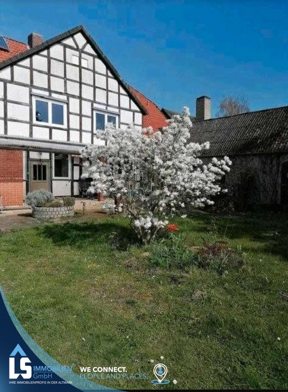 Terrasse Zweifamilienhaus Lemgow