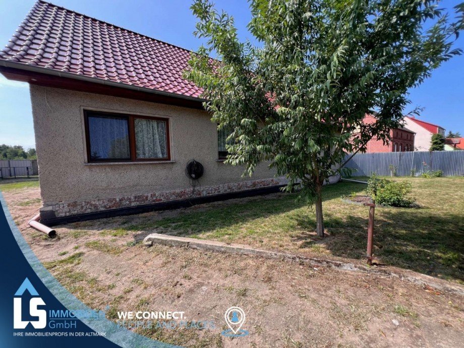 Hausansicht Einfamilienhaus Wei�ewarte