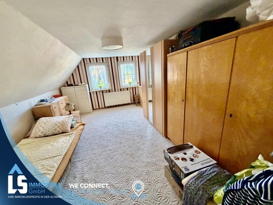 Schlafzimmer im DG Doppelhaush�lfte Hohenberg-Krusemark