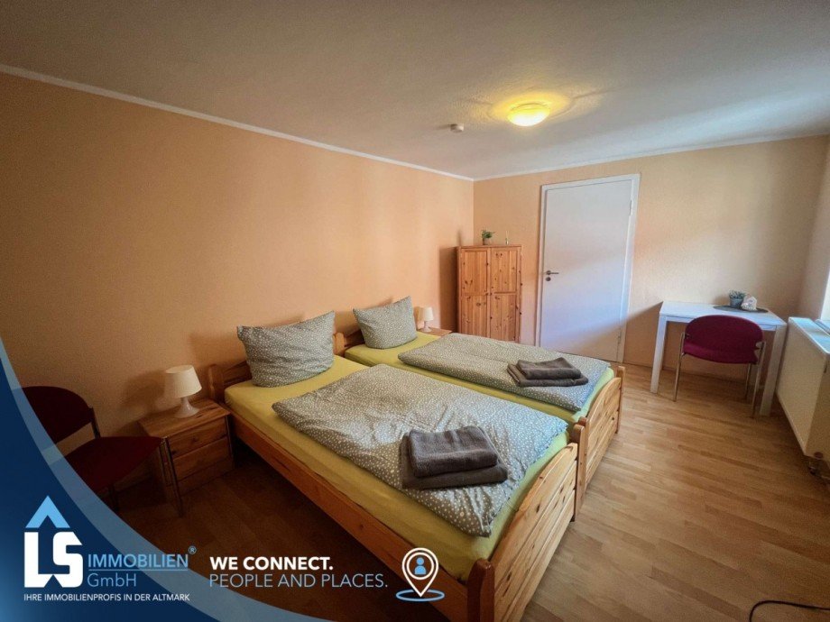 Beispielzimmer Mehrfamilienhaus Rog�tz