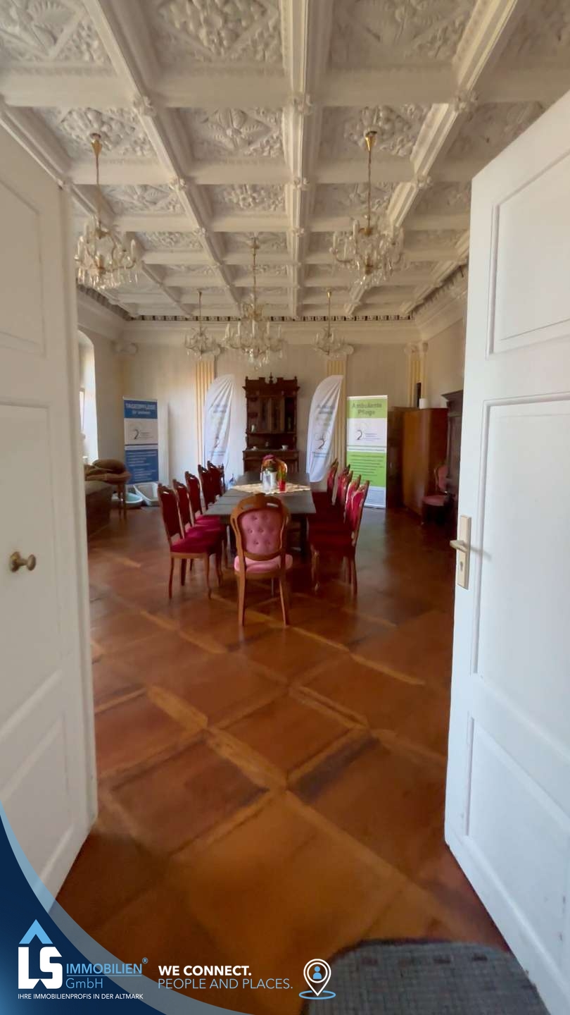 Saal zum Essen Zimmer Kl�den