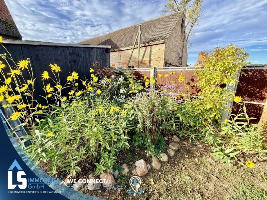 Garten Doppelhaush�lfte Hohenberg-Krusemark