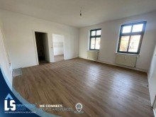 Wohnzimmer komplett sanierte Erdgeschosswohnung