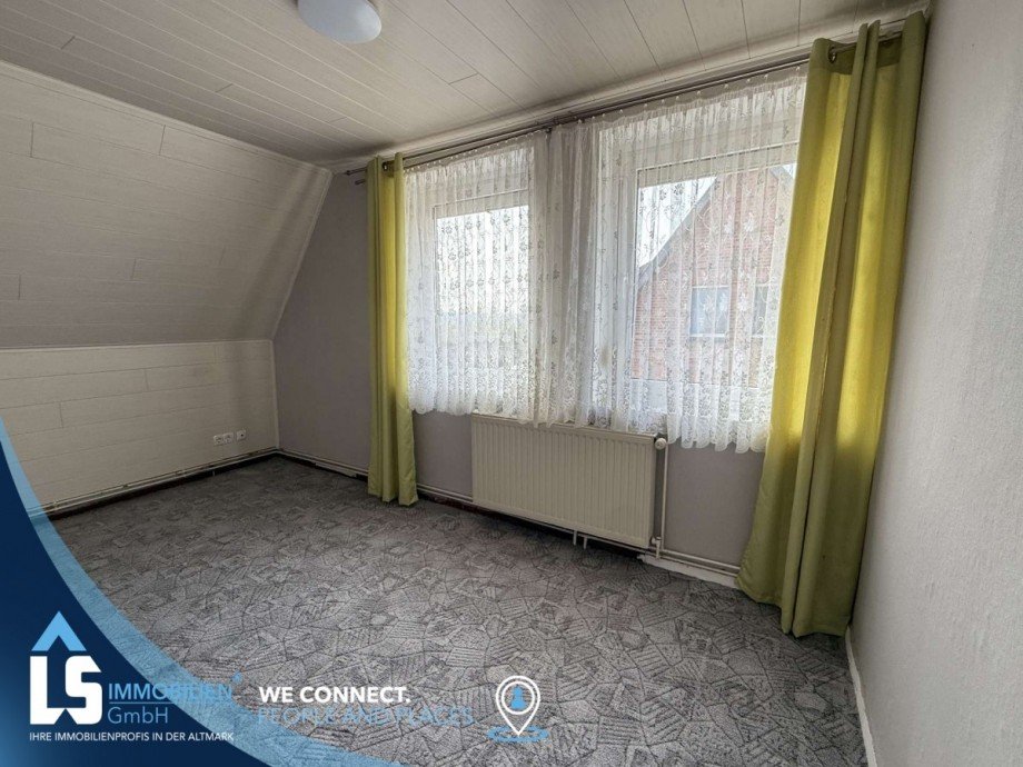 Schlafzimmer 2 Doppelhaush�lfte D�mitz OT Heidhof