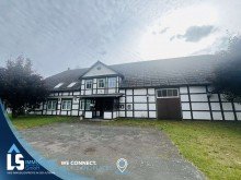 Hausansicht Mehrgenerationenhaus, Gastronomie, Tierhaltung alles m�glich!