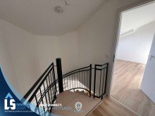 Flur OG sanierte 3 Raum Wohnung in der Innenstadt von Stendal