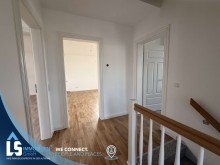 Flur 1.OG.jpg Frisch sanierte Stadtvilla mit Sonder-AfA in Bestlage von Stendal