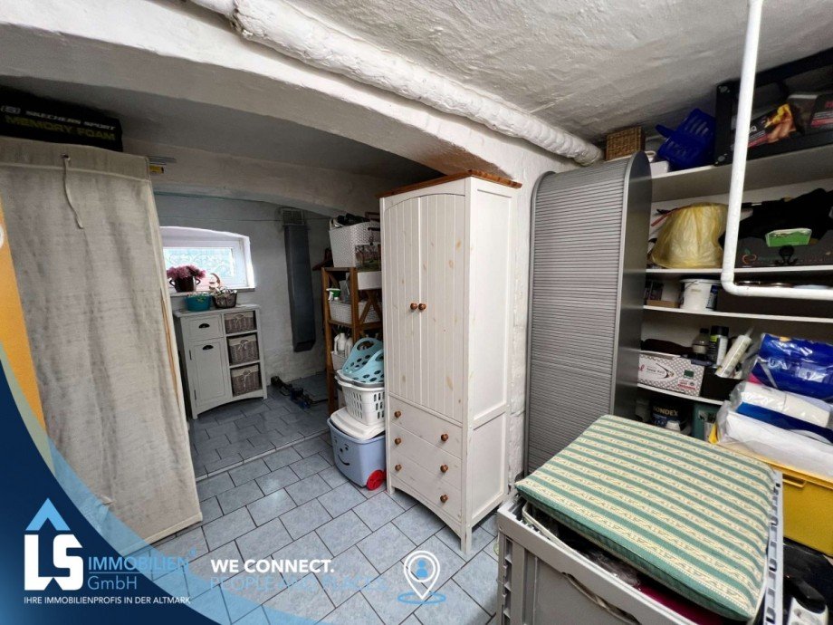 Abstellraum Keller Haus Ro�dorf