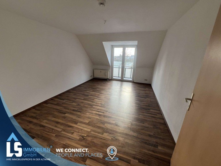Wohn - Schlafzimmer Dahlenwarsleben Dachgeschosswohnung Renoviert und gem�tlich!