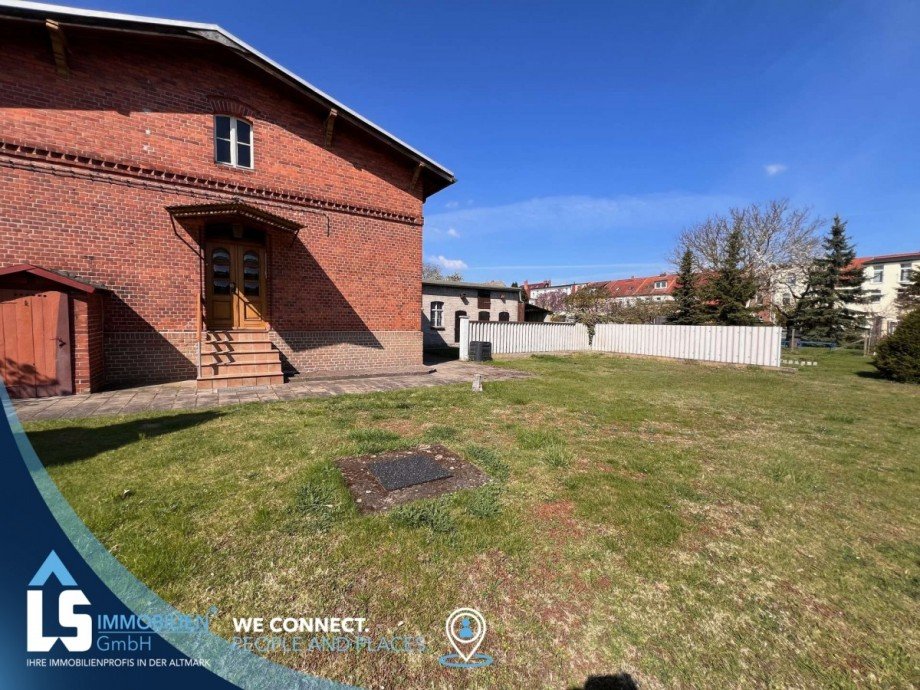 Hausansicht Einfamilienhaus Tangerm�nde