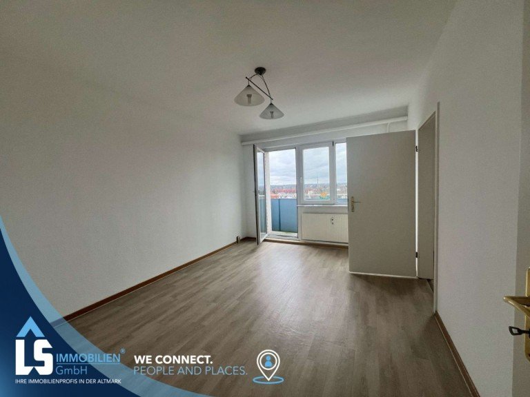 Wohnzimmer mit Balkon Perleberg Etagenwohnung Gem�tlich, mit Balkon!