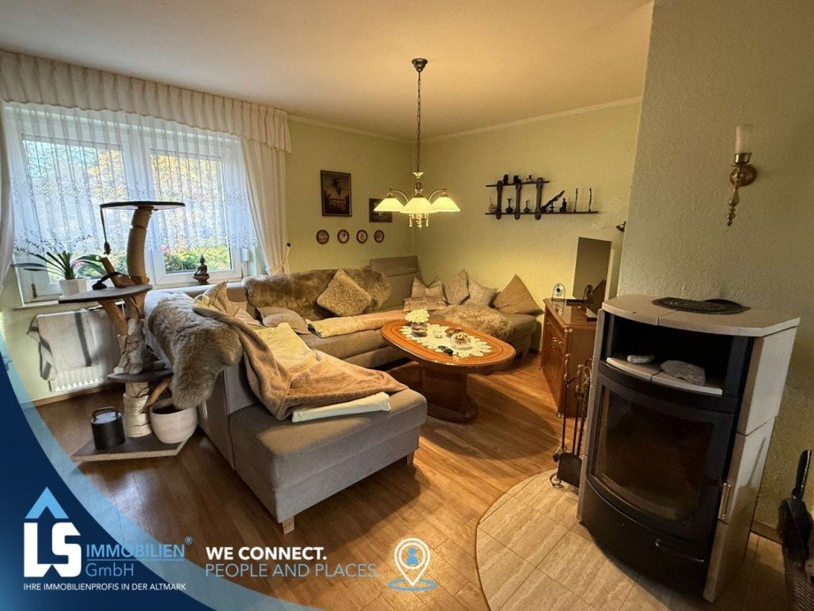 Wohnzimmer.jpg Einfamilienhaus Stendal