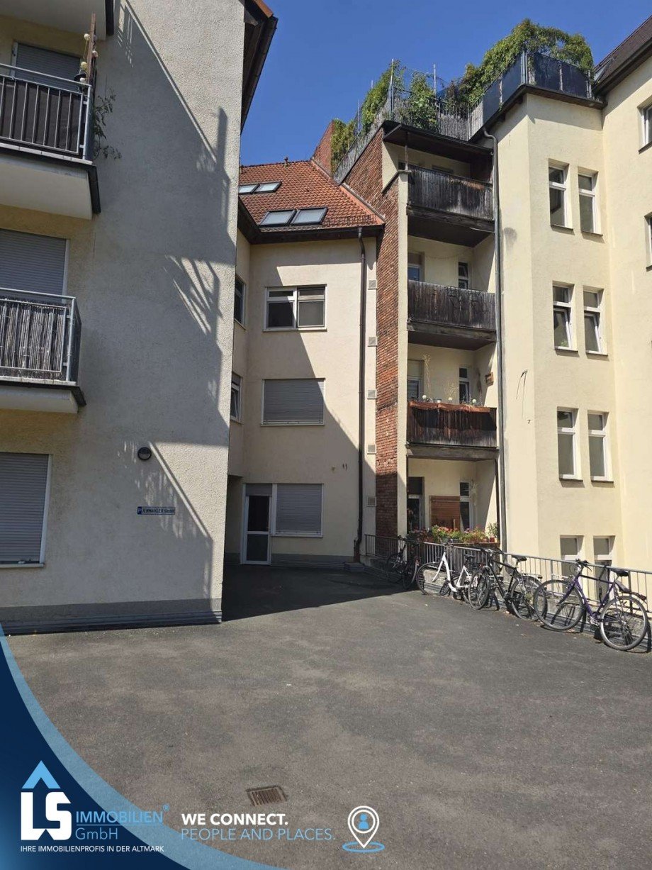 Hausansicht Etagenwohnung Jena