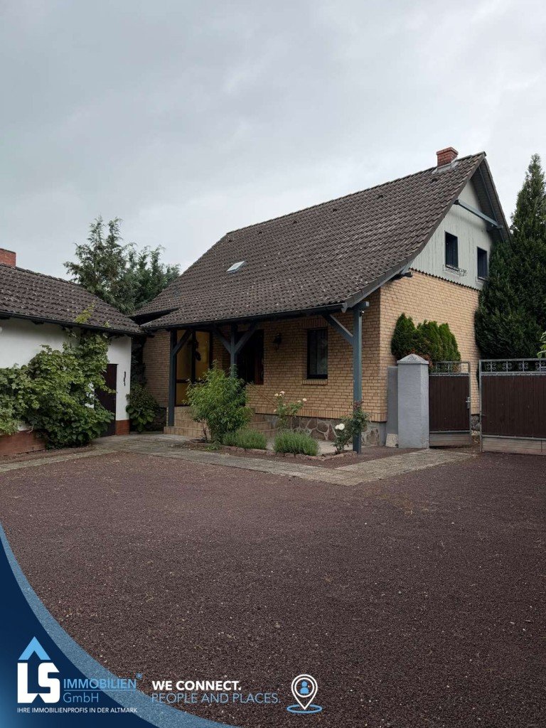 IMG_7736 Stendal OT B�rgitz Einfamilienhaus L�ndliches Refugium mit gro�z�gigem Grundst�ck und hochwertiger Sanierung