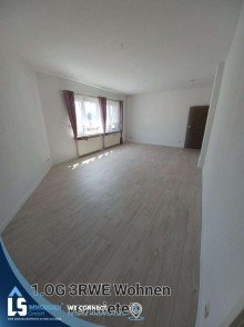Wohnung 1 OG attraktives Mehrfamilienhaus mit Potenzial