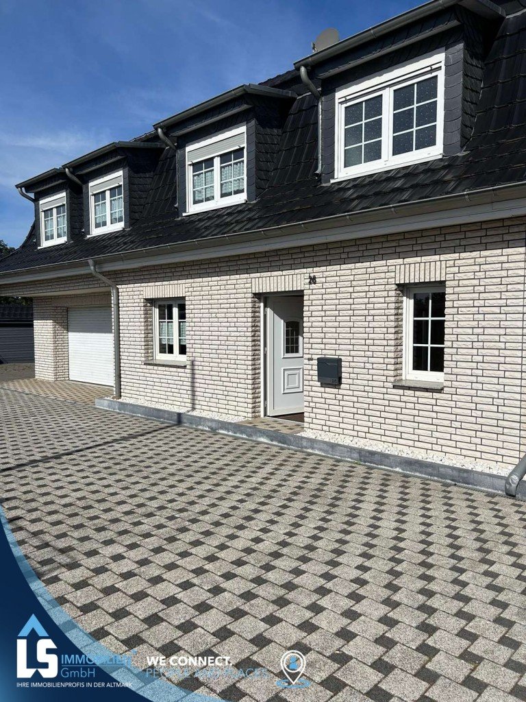 Au�enansicht Halberstadt Doppelhaush�lfte Traumhafte Doppelhaush�lfte in Halberstadt - Ihr neues Zuhause wartet auf Sie!