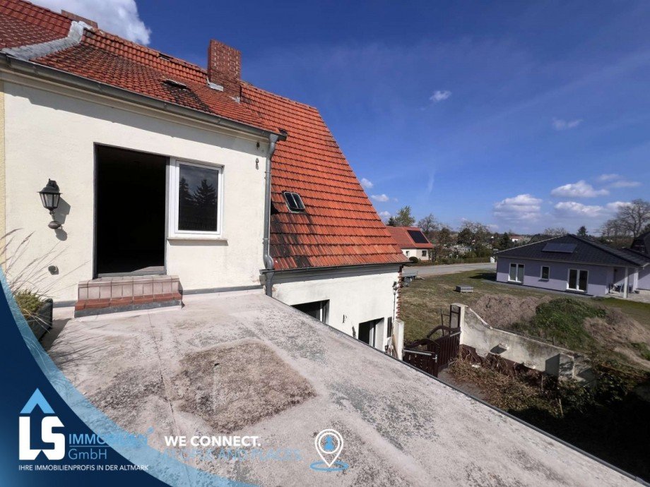 Dachterrasse Doppelhaush�lfte Tangerm�nde