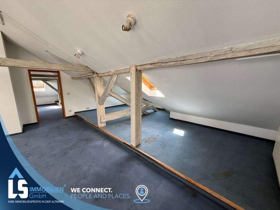 Wohnung DG Wohn- / Gesch�ftshaus Magdeburg