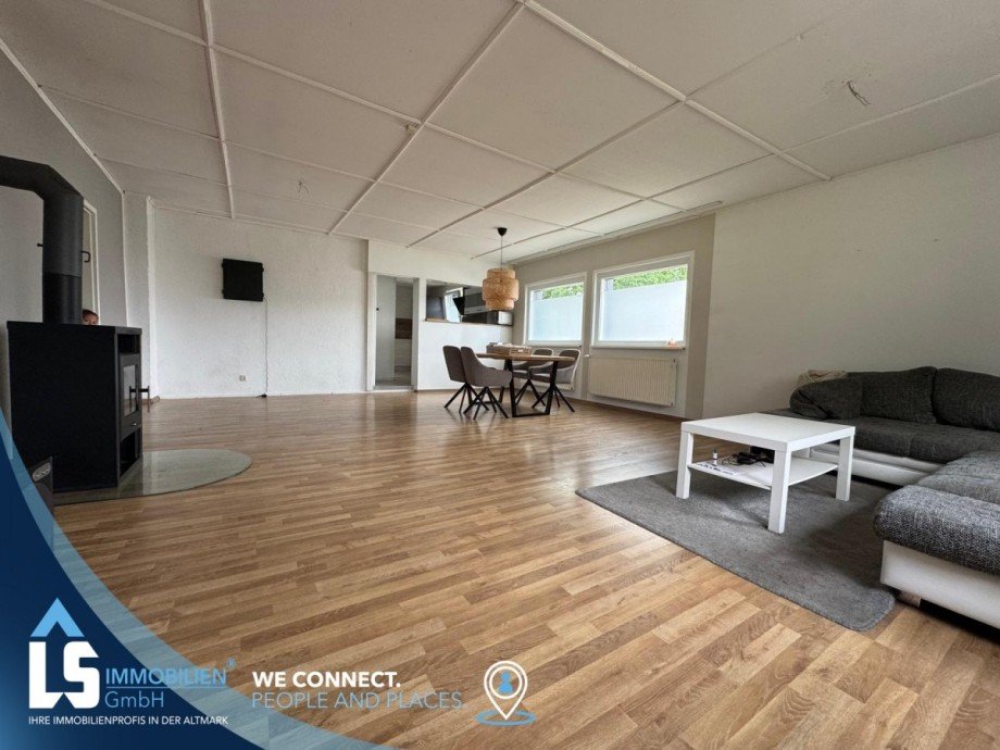 Ess- und Wohnzimmer Wohnung B�lsdorf