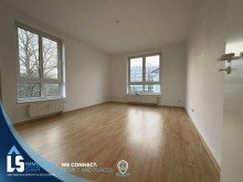 G�stezimmer Gute Lage, hell und mit Balkon!