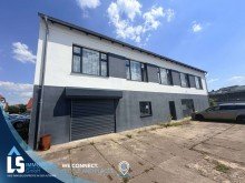 Hausansicht Neuwertige Gewerbefl�che als Lager oder Werkstatt!