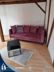 Wohnzimmer Gro�z�gige m�blierte 3 Zimmerwohnung in der Innenstadt von Stendal