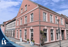 Hausansicht Wohn-und Gesch�ftshaus mit Entwicklungspotenzial