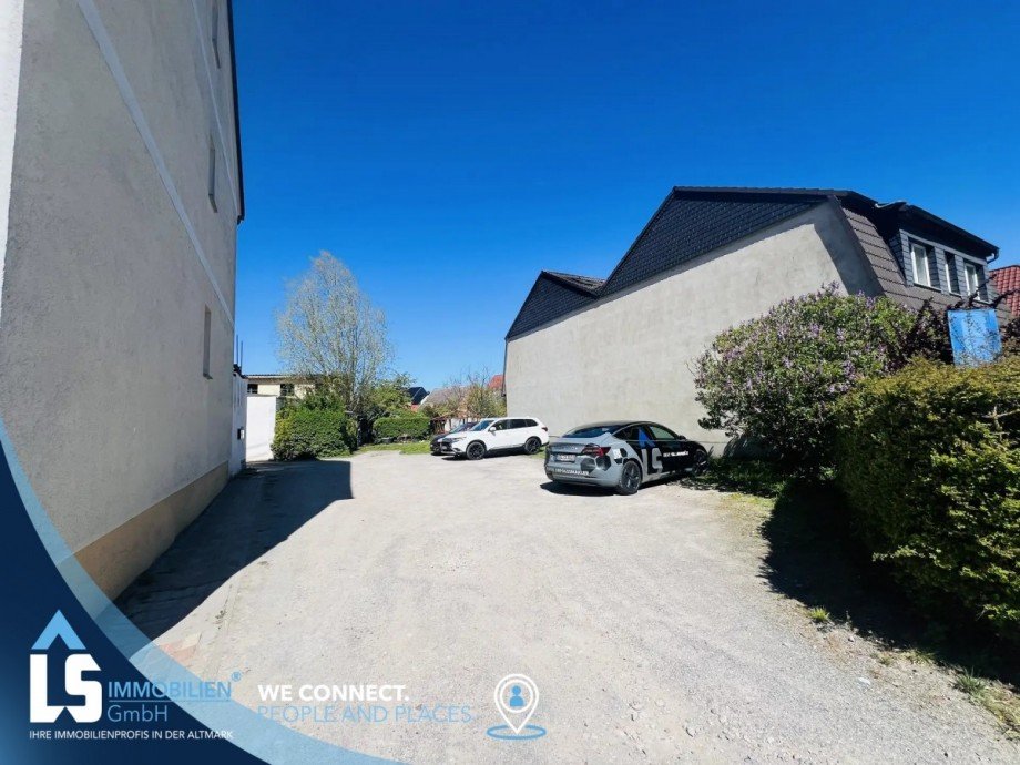 Au�enstellpl�tze Mehrfamilienhaus Kalbe (Milde)
