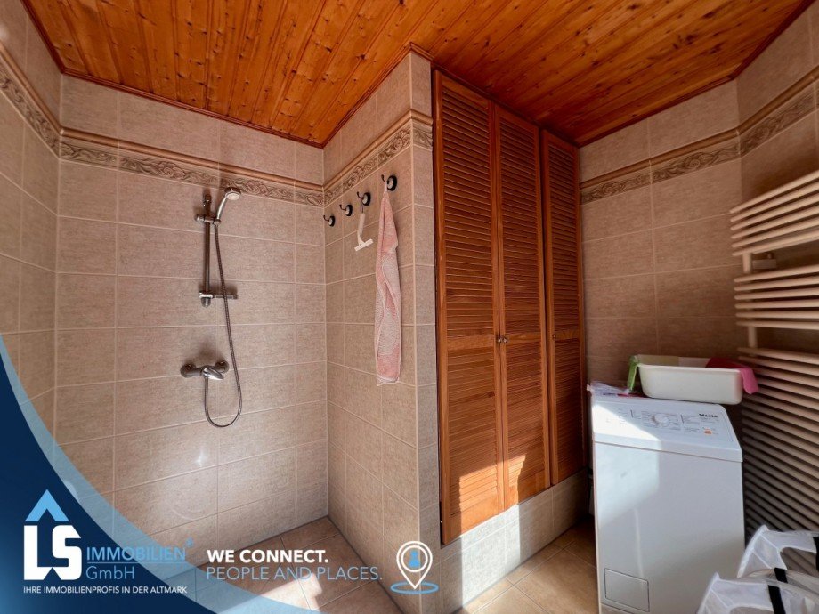 Dusche Reihenmittelhaus Tangerm�nde