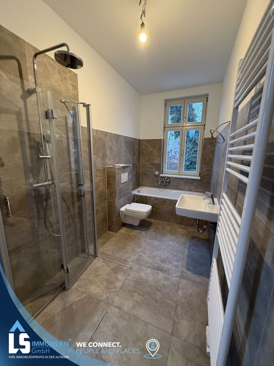2. Bad.jpg Maisonettewohnung Stendal