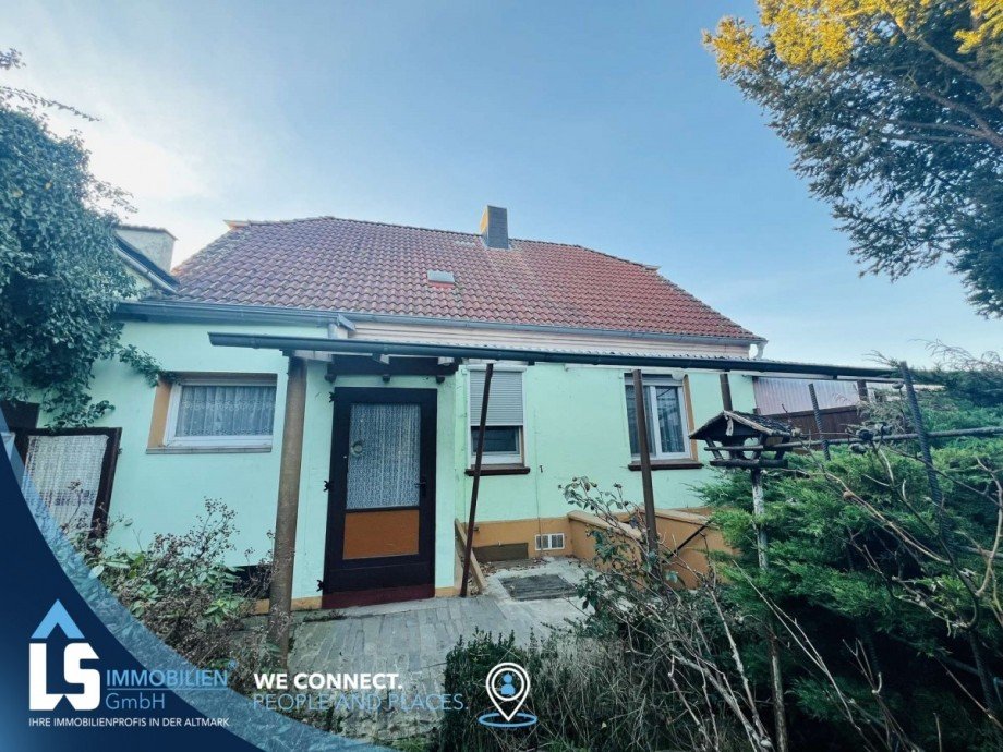 Hausansicht R�ckseite Einfamilienhaus Stendal OT Vinzelberg