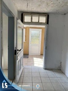 Flur Kleiner Vierseitenhof in Lindstedt zum fairen Preis