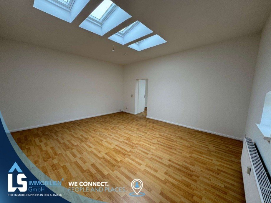 Schlafzimmer 1 Dachgeschosswohnung Magdeburg
