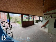 Terrasse Platz f�r die ganze Familie. Einfamilienhaus mit gro�em Grundst�ck