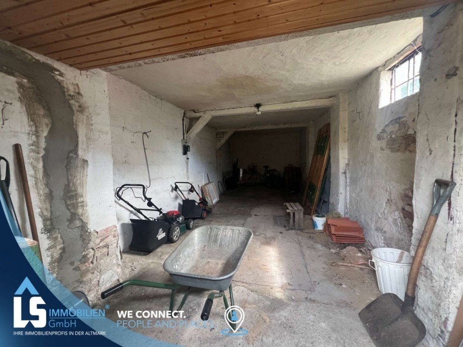 Garage 2 Wohn- / Gesch�ftshaus Wittstock/Dosse
