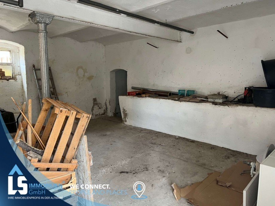 Mehrzweckraum EG Einfamilienhaus Gro� Santersleben
