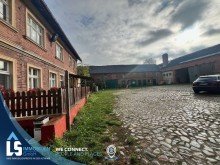 Innenhof Vierseitenhof mit 5 WE und Garagen in Heeren