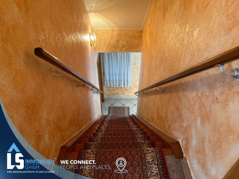 Treppe zum EG Einfamilienhaus Gro� Santersleben