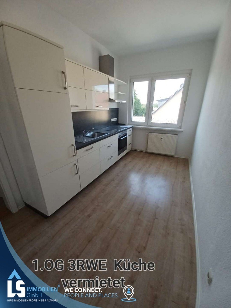 Wohnung 1 OG Mehrfamilienhaus Tangerh�tte