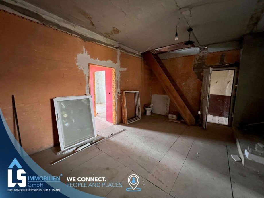 Wohnung Obergeschoss Mehrfamilienhaus Nahrstedt