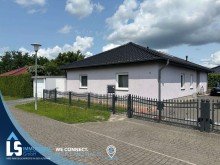 Au�enansicht Exklusiver Bungalow mit Pool, Naturstein & Premium-Ausstattung in Stendal-Galgenberg
