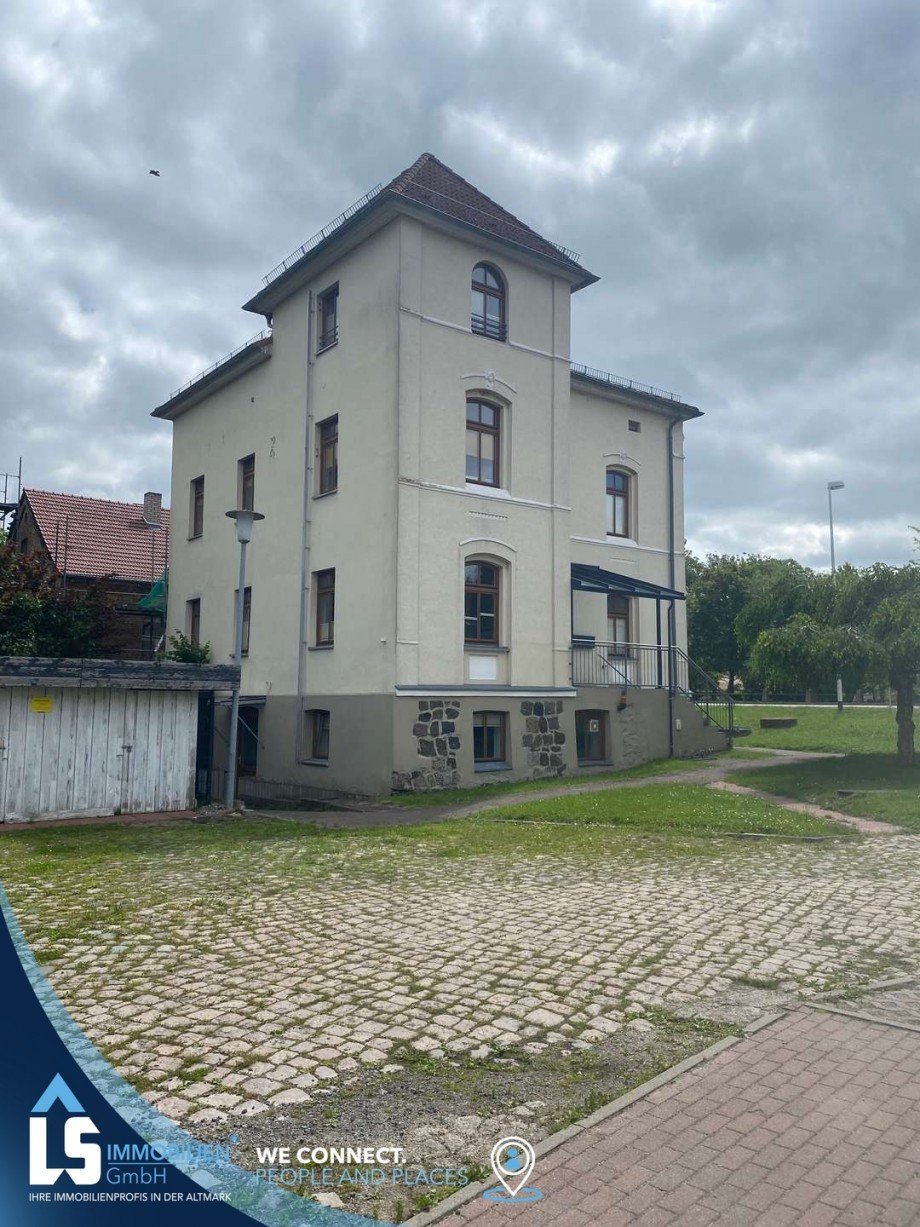 Au�enansicht Mehrfamilienhaus Malchin