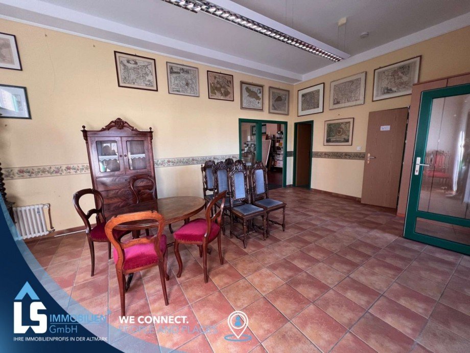 Einheit 1 Vorraum Wohn- / Gesch�ftshaus Wusterhausen/Dosse