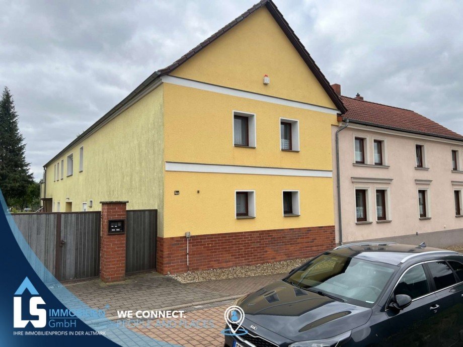 Ansicht von der Stra�e Einfamilienhaus Gro� Santersleben